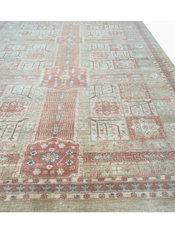 10x13 Antique Persian Bakshayesh Area Rug - 106403.