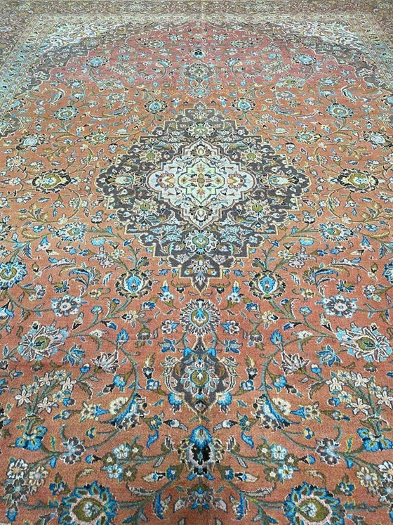 10x13 Old Persian Kashan Area Rug - 107634.