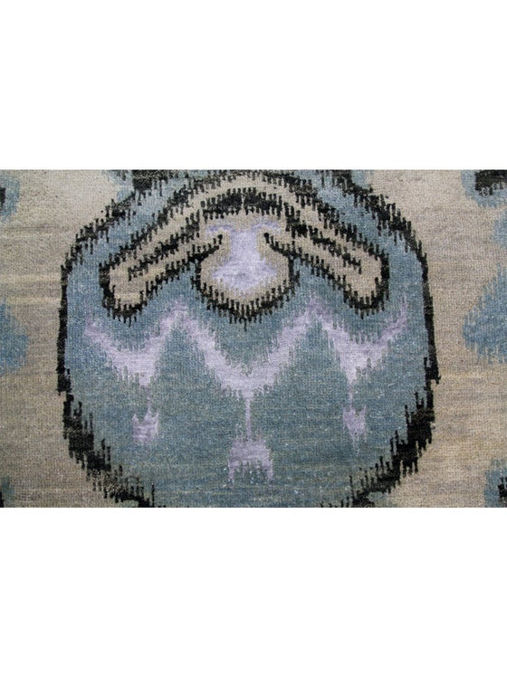 10x14 Indian Ikat Area Rug - 500929.