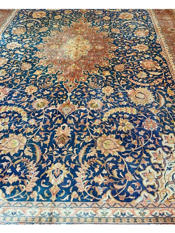 10x15 Antique Persian Tabriz Area Rug - 600021.