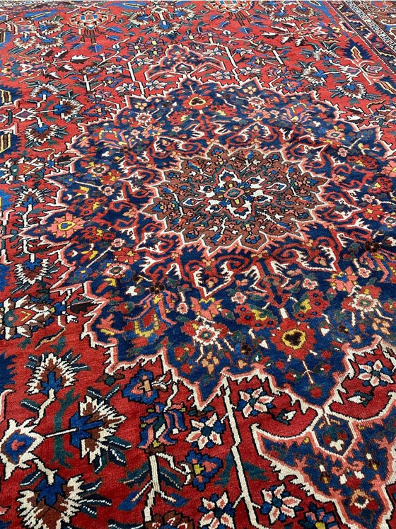 11x15 Antique Persian Bakhtiari Area Rug - 109372.