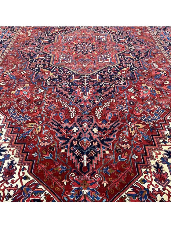 11x18 Antique Persian Heriz Area Rug - 110407.