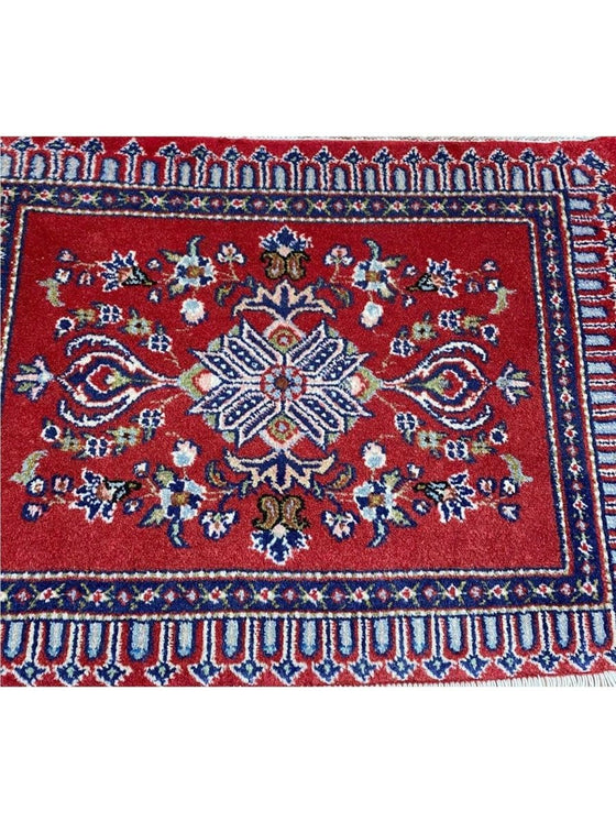 2x2 Old Persian Hamadan Area Rug - 102121.