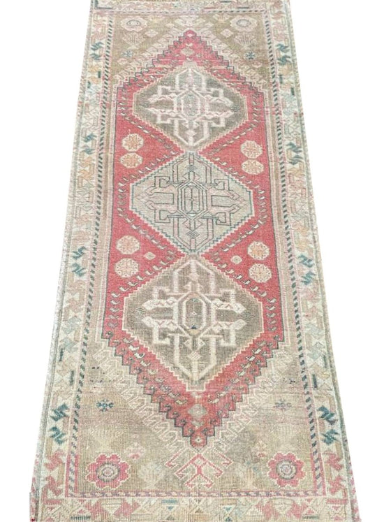 2x6 Old Persian Shiraz Runner - 100114.