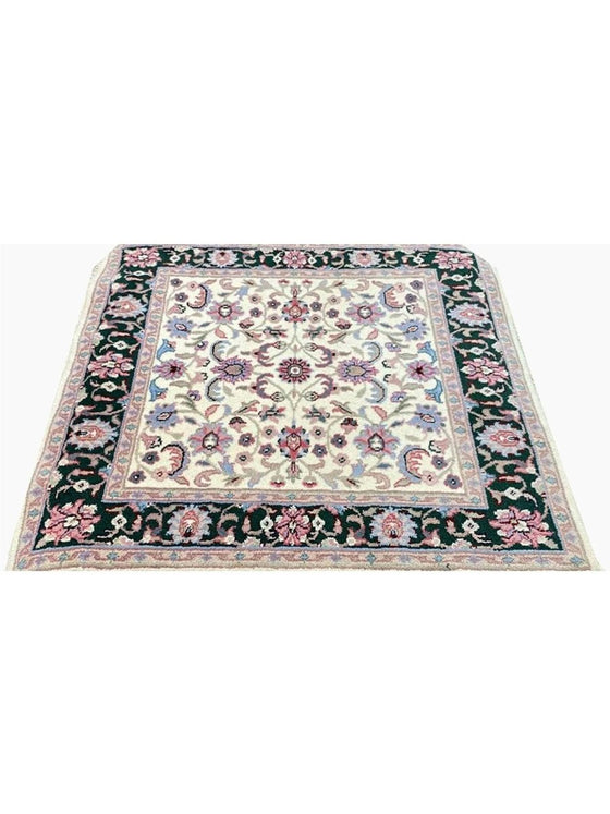 3x3 Persian Kashan Style Area Rug - 101750.