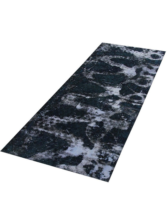 Overdyded Persian area rug - 2'9 x 6'10 - Black 109602.