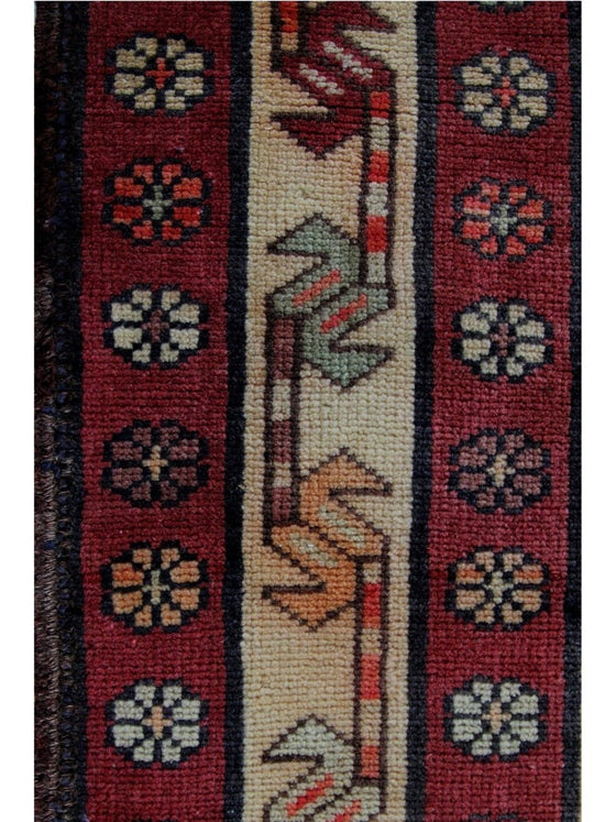 4x10 Old Persian Ardabil Area Rug - 110530.