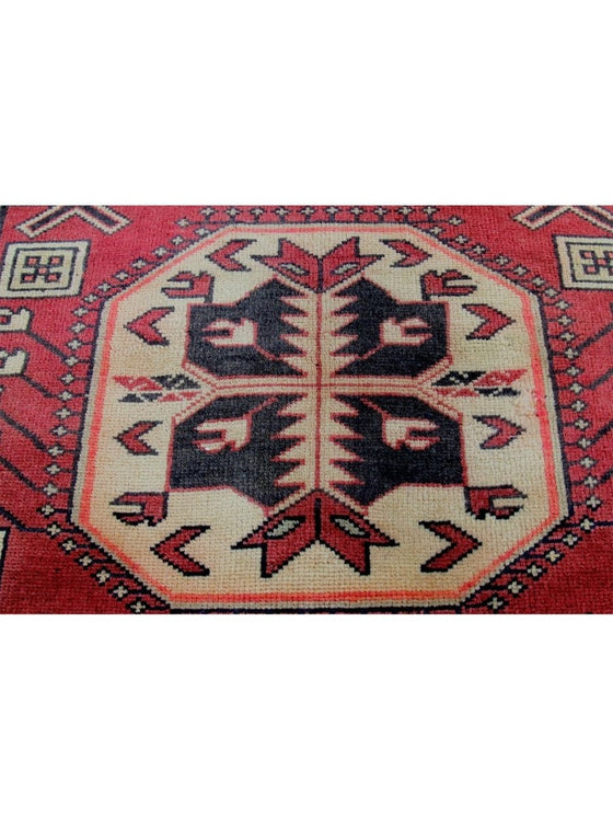 4x10 Old Persian Ardabil Area Rug - 110530.