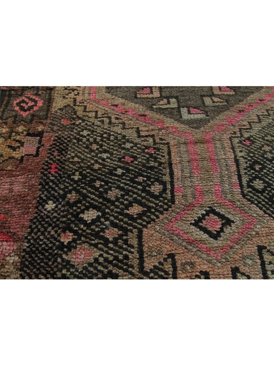 4x10 Old Persian Shiraz Area Rug - 110581.