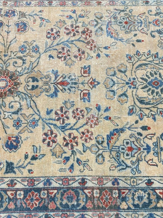 4x7 Antique Persian Lilihan Area Rug - 106966.