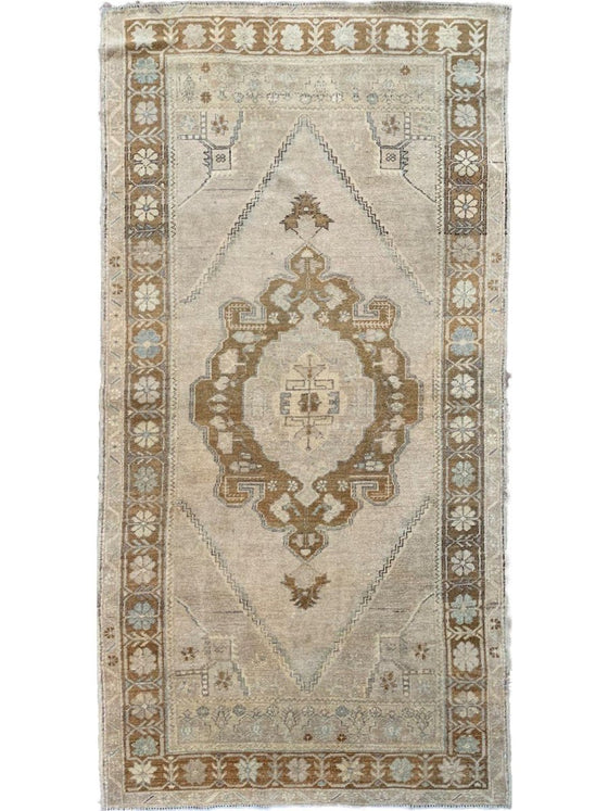 4x7 Old Turkish Anatolian Area Rug - 111160.