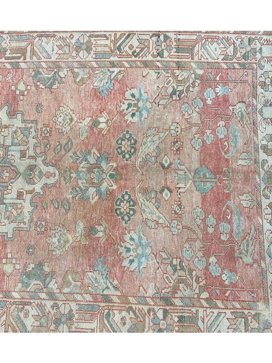 5x10 Old Persian Bakhtiari Area Rug - 106719.