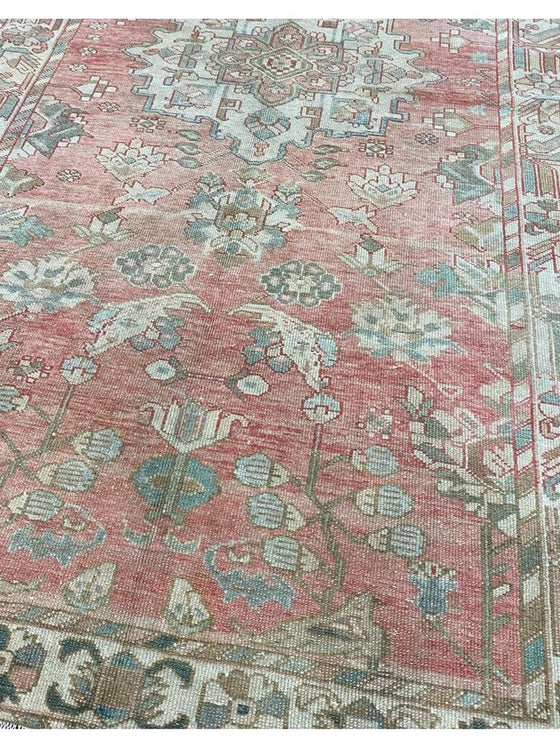 5x10 Old Persian Bakhtiari Area Rug - 106719.