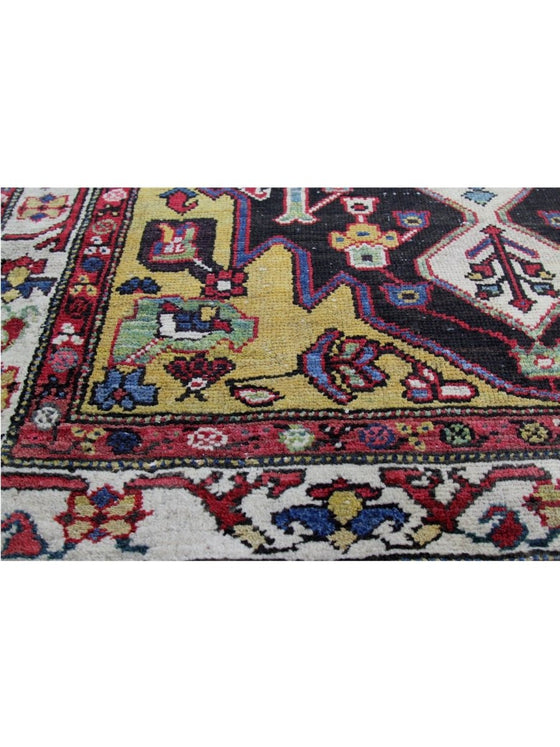 5x11 Old Persian Bakhtiari Area Rug - 108287.