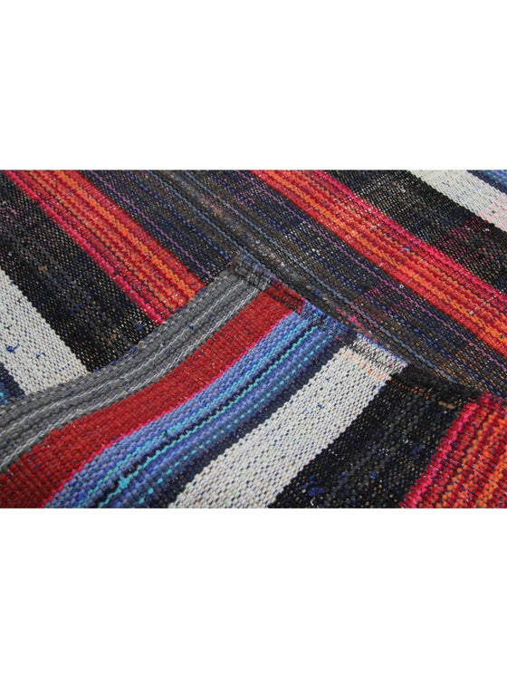 5x7 Persian Kilim Area Rug - 109834.