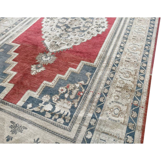 6x10 Antique Turkish Kirshahir Area Rug - 111180.