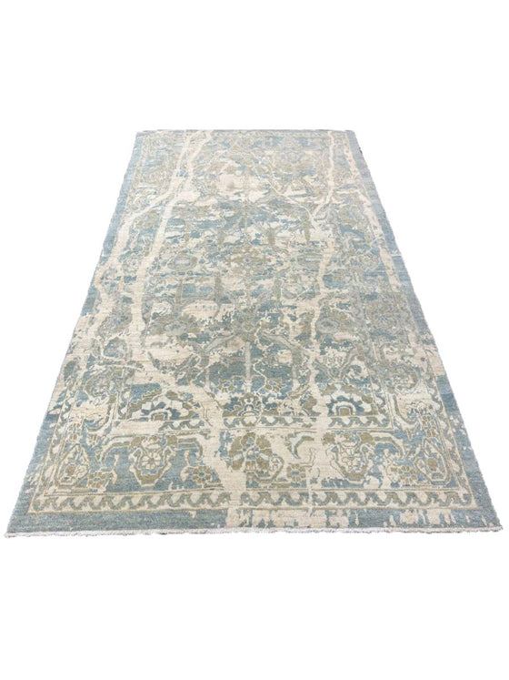 6x9 Persian Sultanabad Area Rug - 110910.