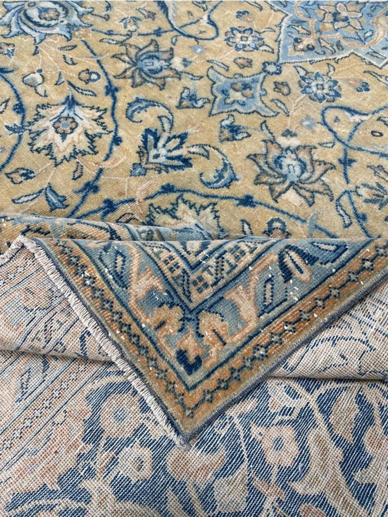 7x10 Antique Persian Sarouk Area Rug - 108665.