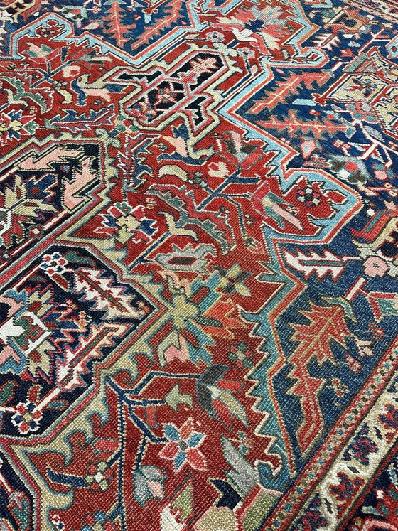 7x11 Antique Persian Heriz Area Rug - 100642.