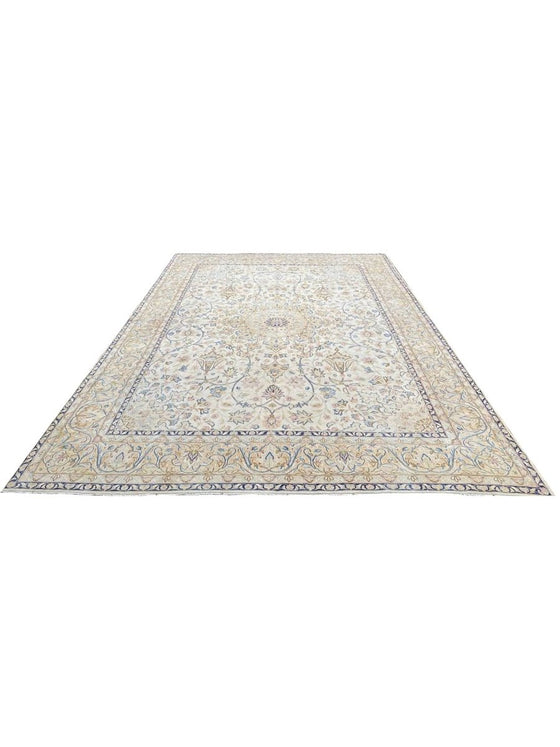 8'7" x 12'6" Old Persian Kerman Area Rug - 104300.