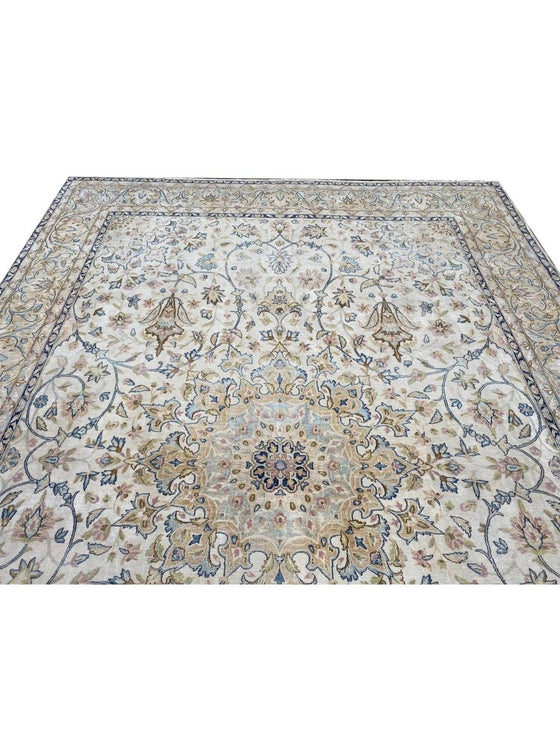 8'7" x 12'6" Old Persian Kerman Area Rug - 104300.