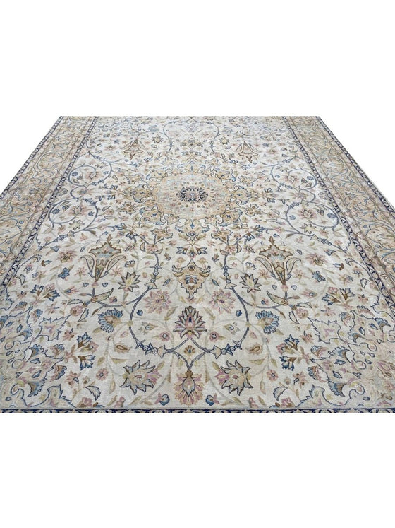 8'7" x 12'6" Old Persian Kerman Area Rug - 104300.