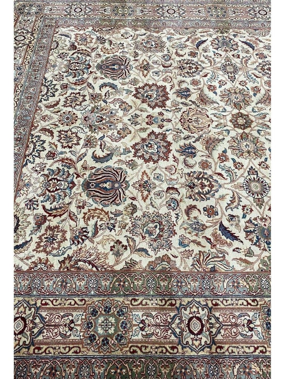 8x10 Indian Agra Area Rug – 105962.