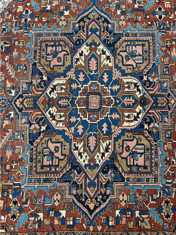 8x11 Antique Persian Heriz Area Rug -109057.