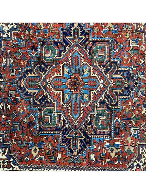 8x11 Antique Persian Heriz Area Rug - 109854.