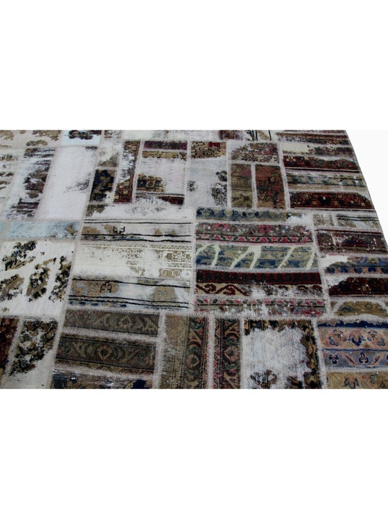 8x11 Patchwork Persian Area Rug - 109569.