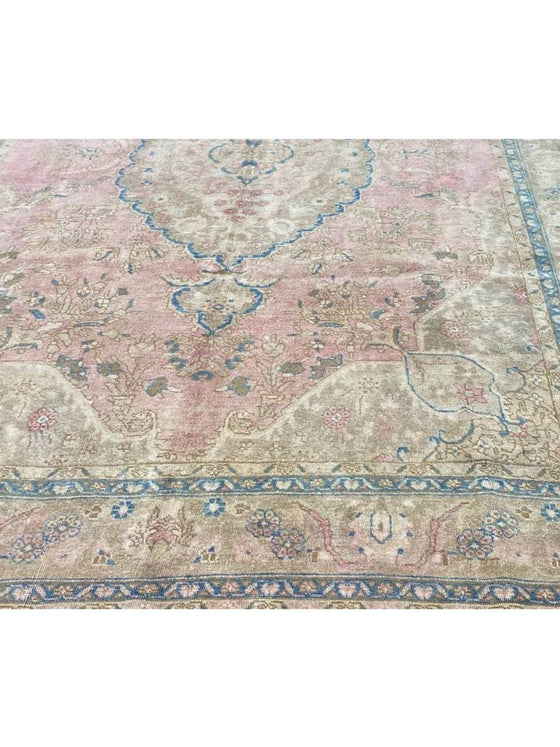 8x12 Old Persian Tabriz Area Rug - 110523.