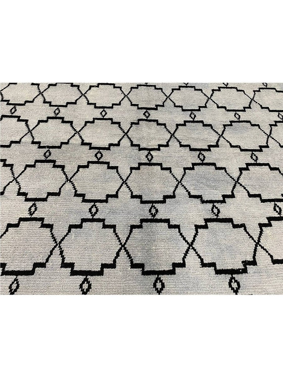 8x13 Moroccan Area Rug - 111118.