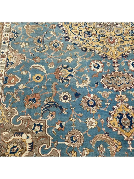 9x13 Old Persian Tabriz Area Rug - 110858.